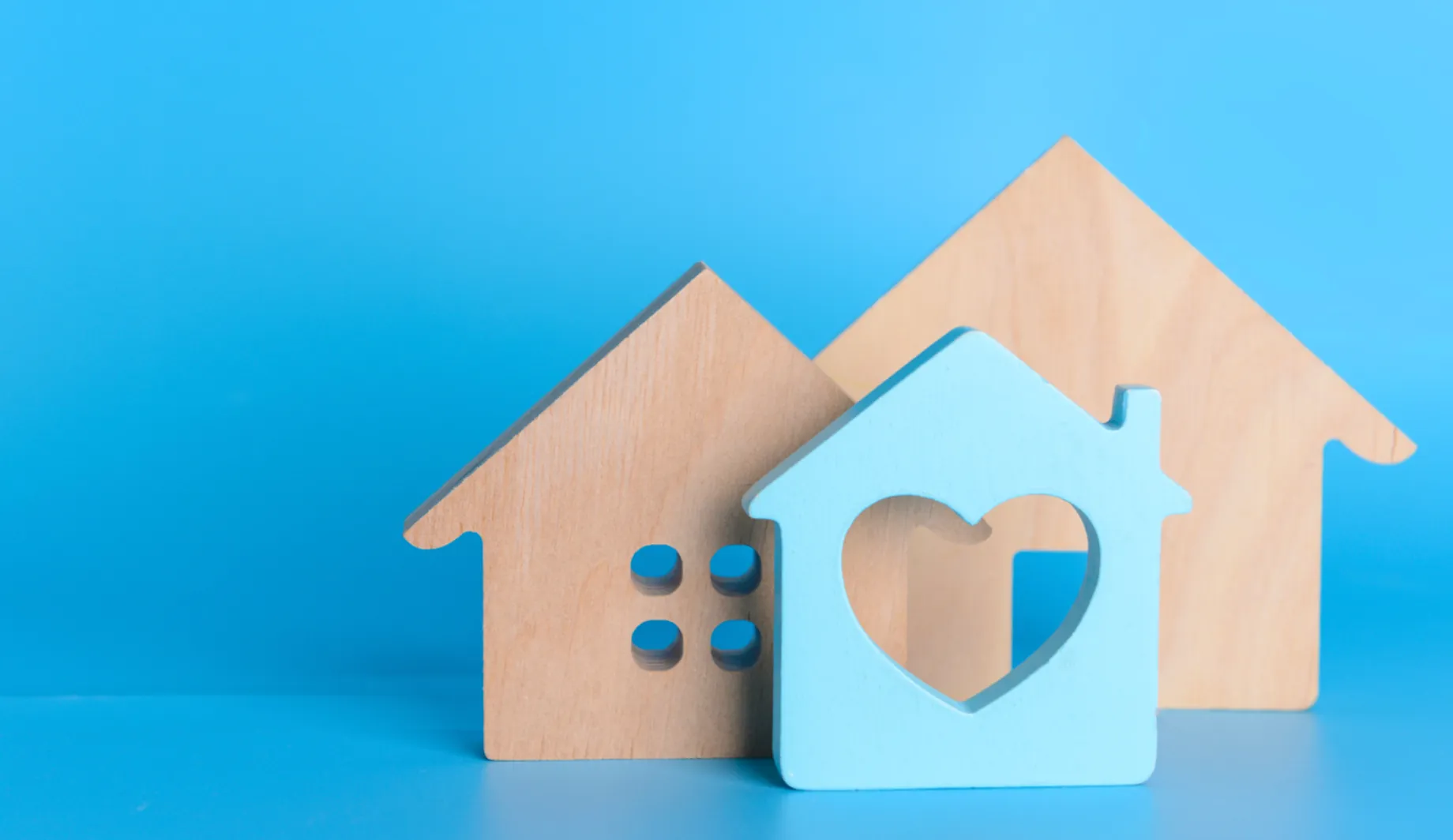 Hawaii New Hampshire Maine sober living home regulations NARR affiliate affiliation certification laws rules